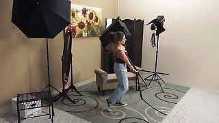 Horny photographer want to fuck a sexy slender model